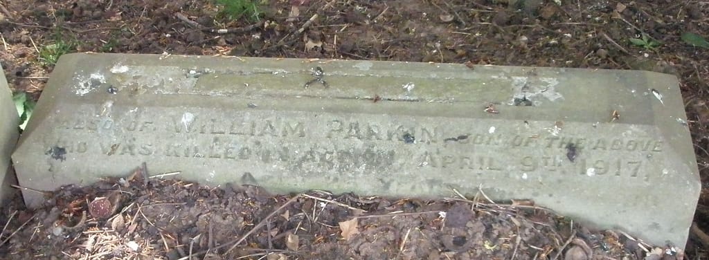 Private William Frank Parkin's headstone before restoration